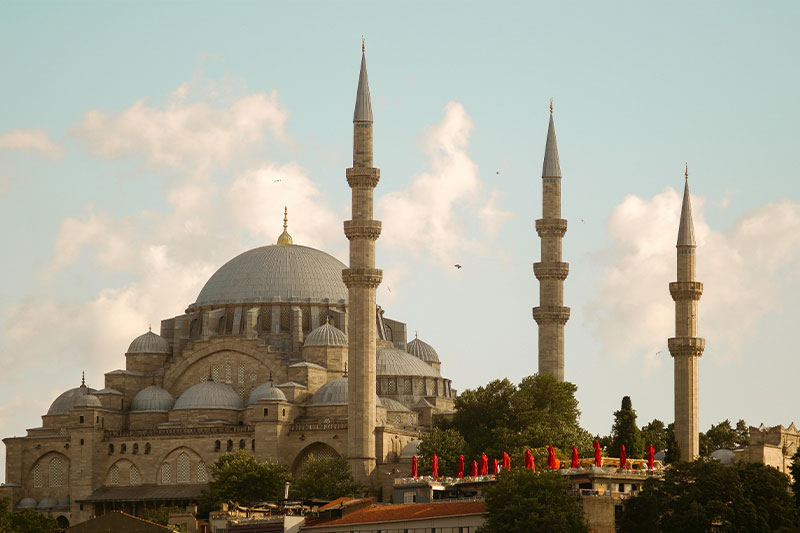 the Suleymaniye Mosque one of the biggest mosque in Istanbul