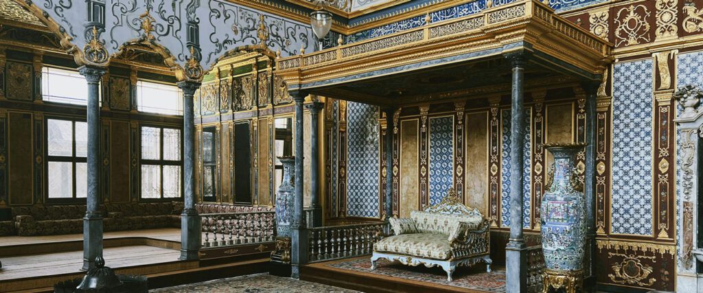 Topkapi Palace throne room with the sultan’s imperial seat and Ottoman interior design