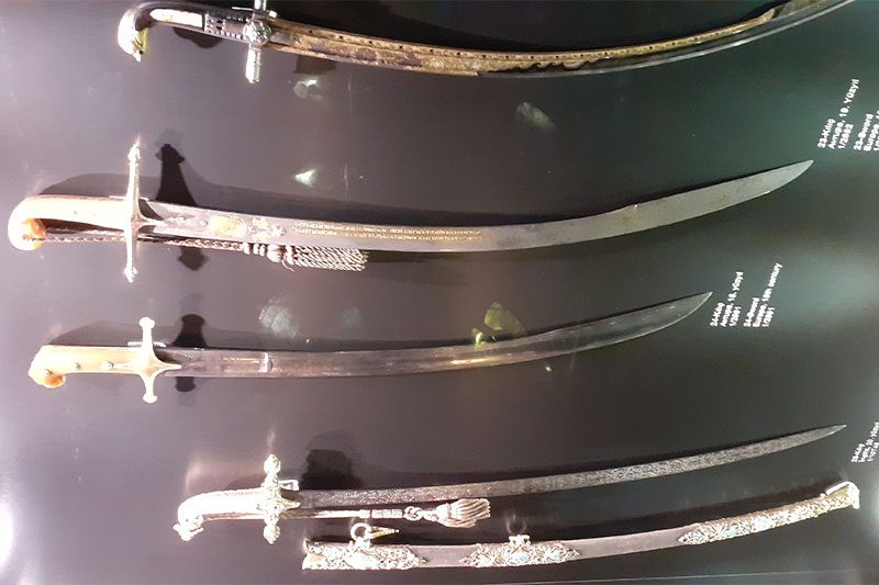 Display of Ottoman sultans’ swords at Topkapi Palace Museum